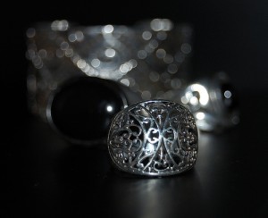 Redonnez de lâéclat à vos bijoux en argent Redonnez de lâéclat à vos bijoux en argent